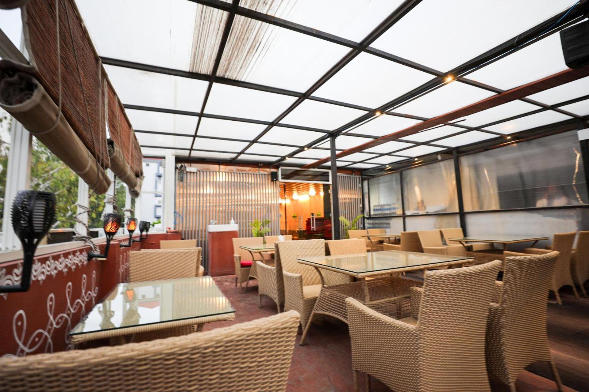 Hotel White Fields Hitec City, Hyderabad Bagian luar foto