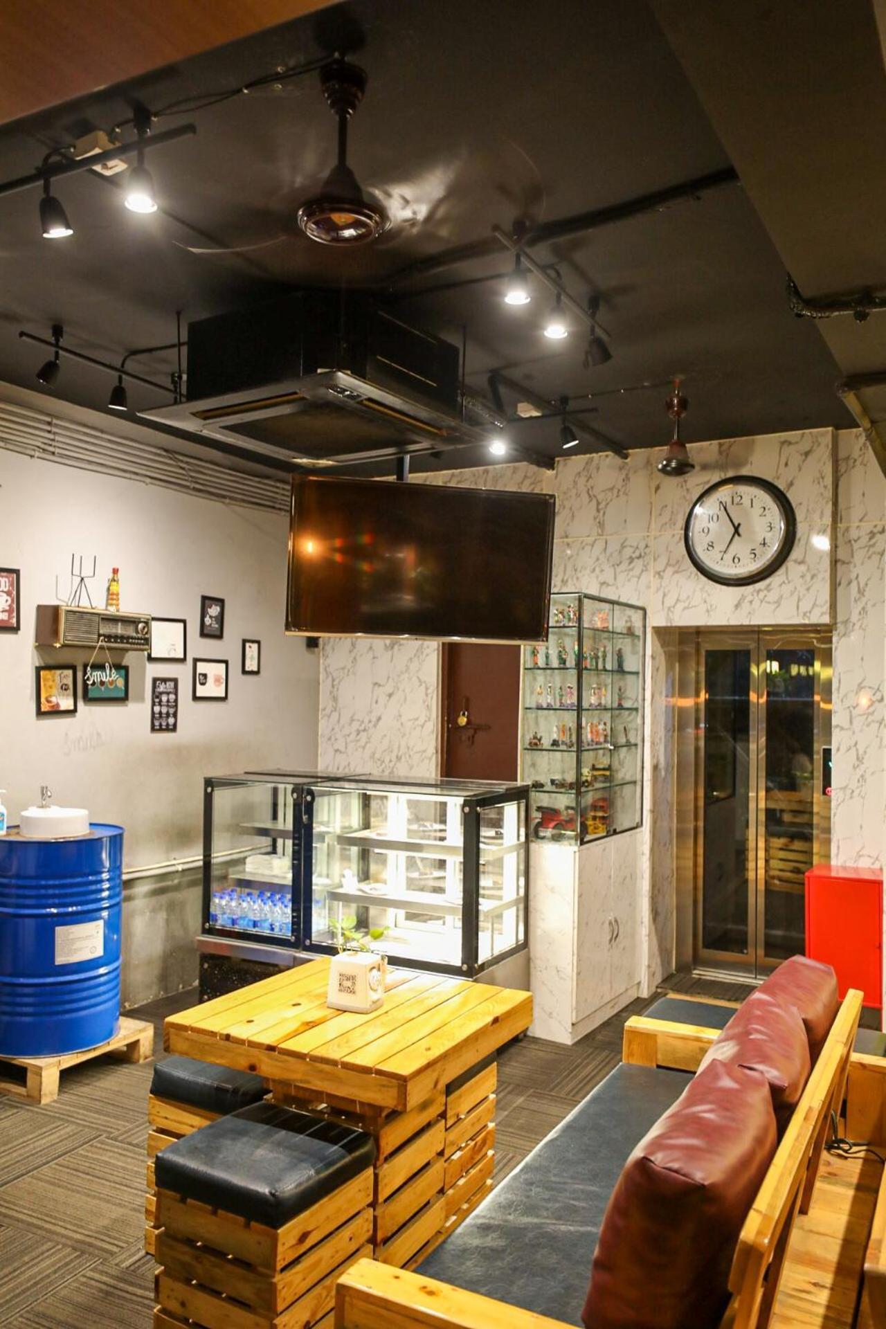 Hotel White Fields Hitec City, Hyderabad Bagian luar foto