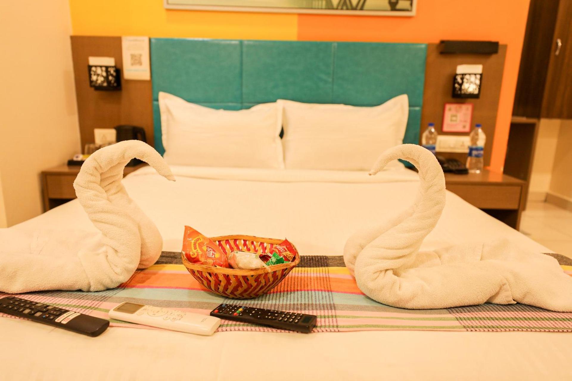 Hotel White Fields Hitec City, Hyderabad Bagian luar foto